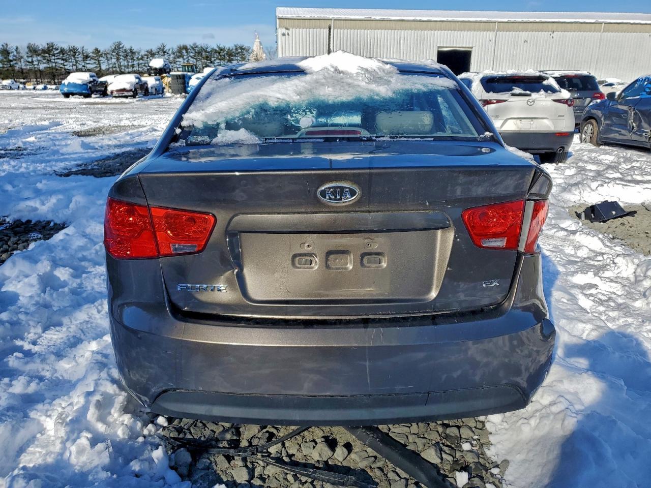 2010 KIA FORTE