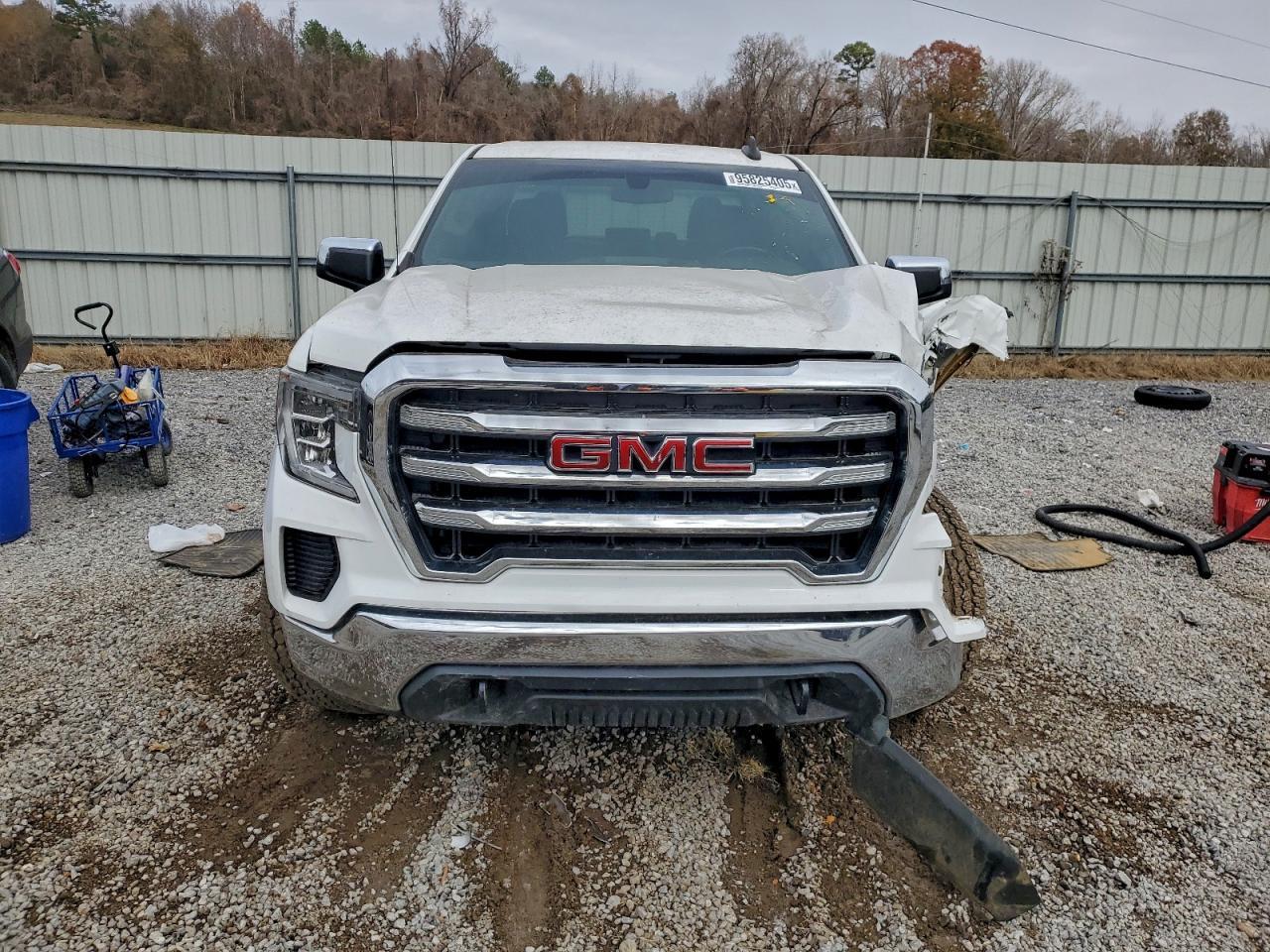 2020 GMC Sierra