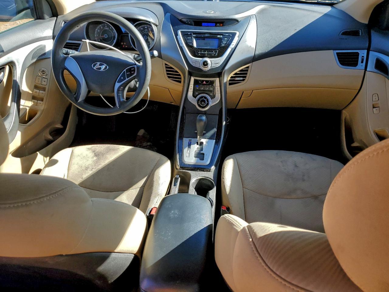2011 HYUNDAI ELANTRA