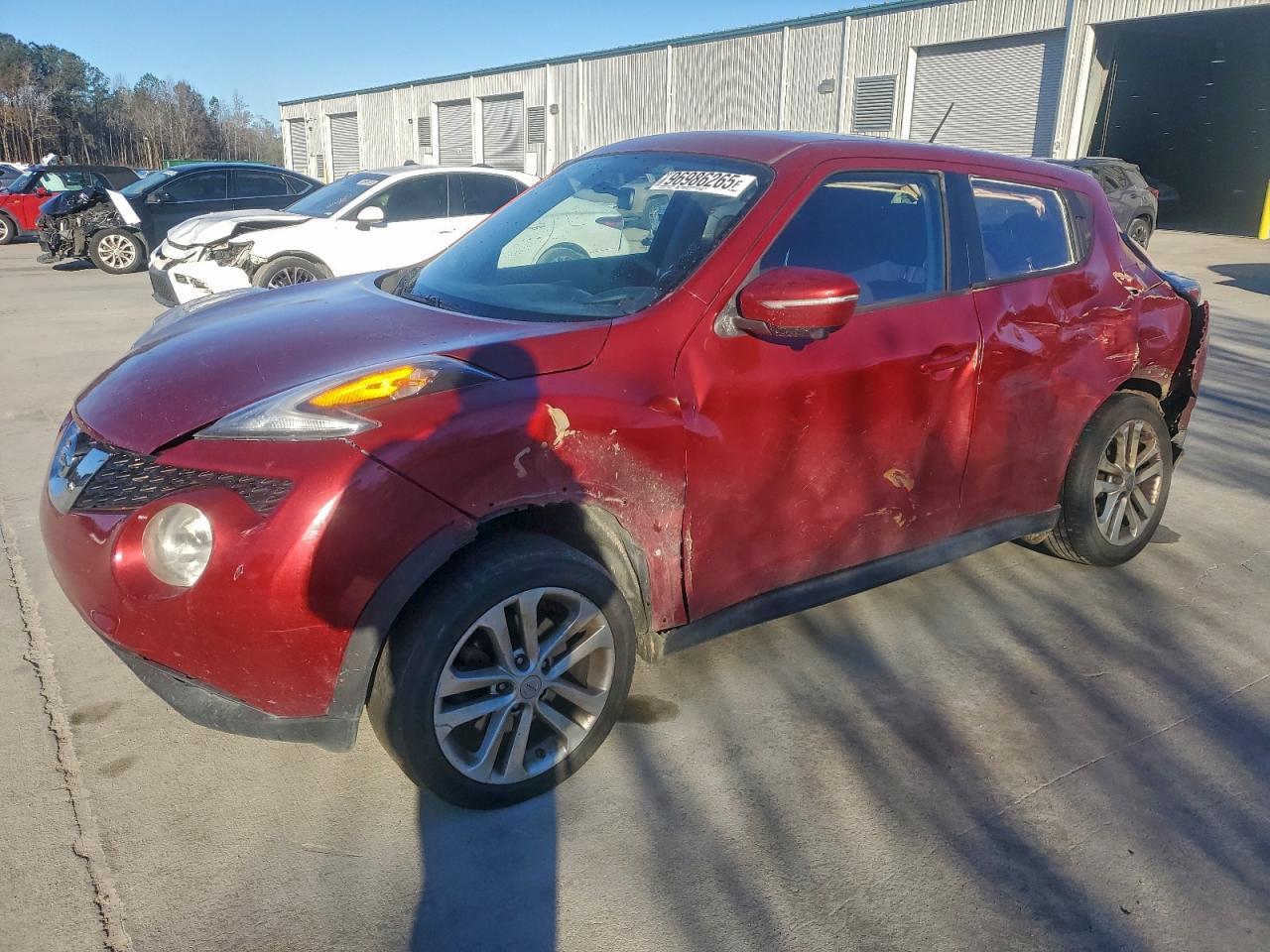 2015 NISSAN Juke