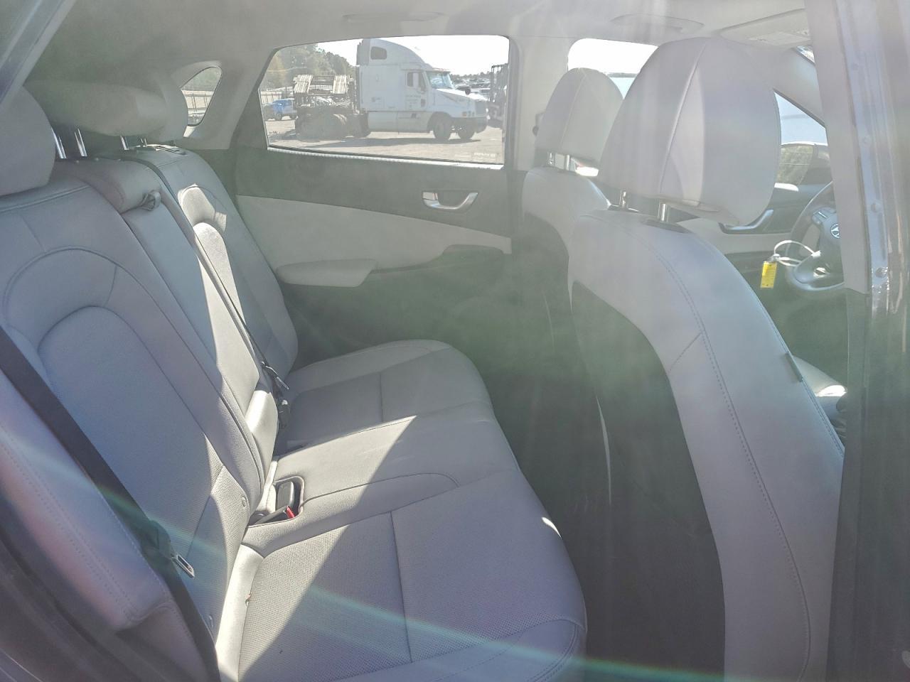 2022 HYUNDAI Kona