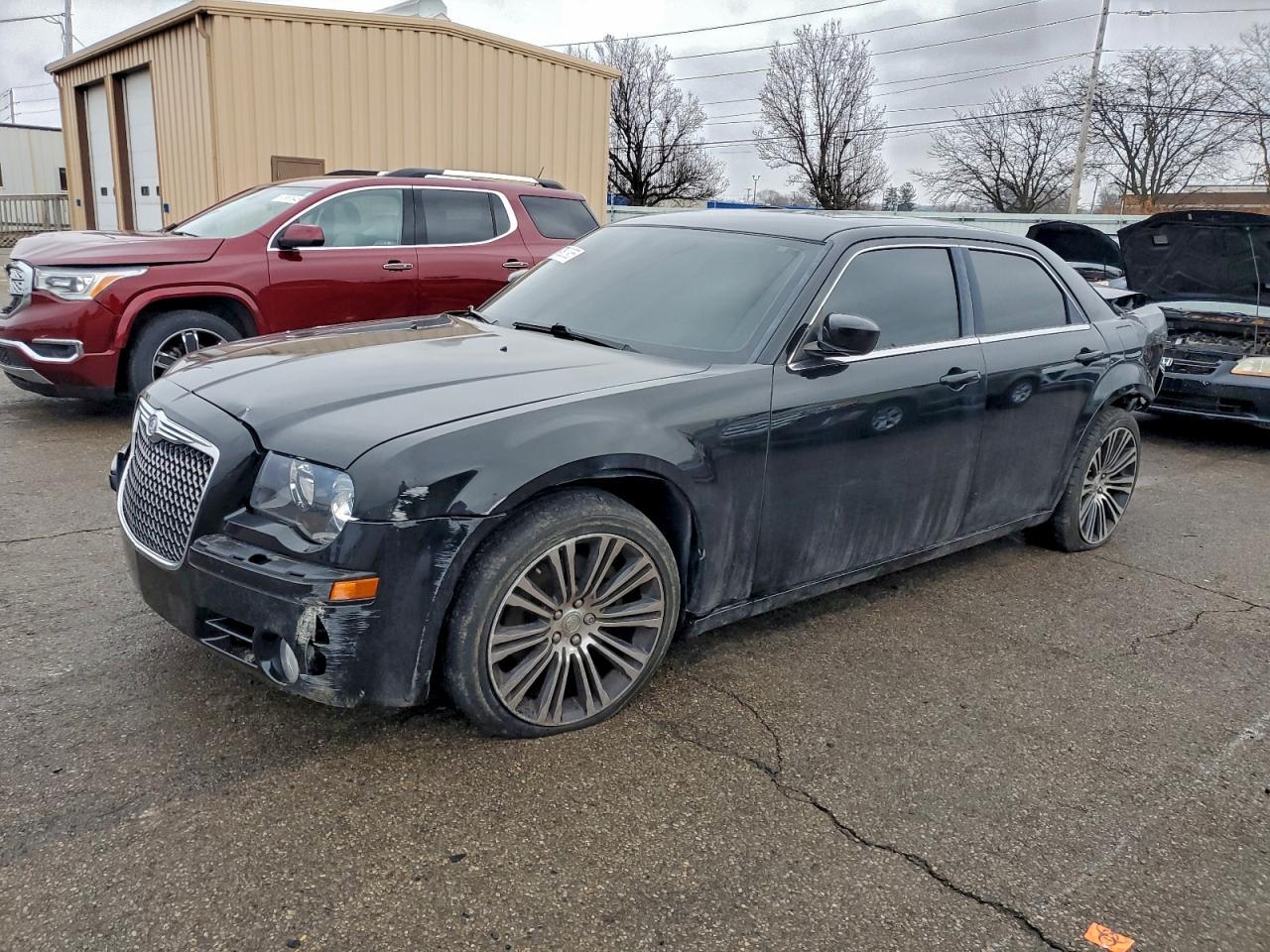 2010 CHRYSLER 300