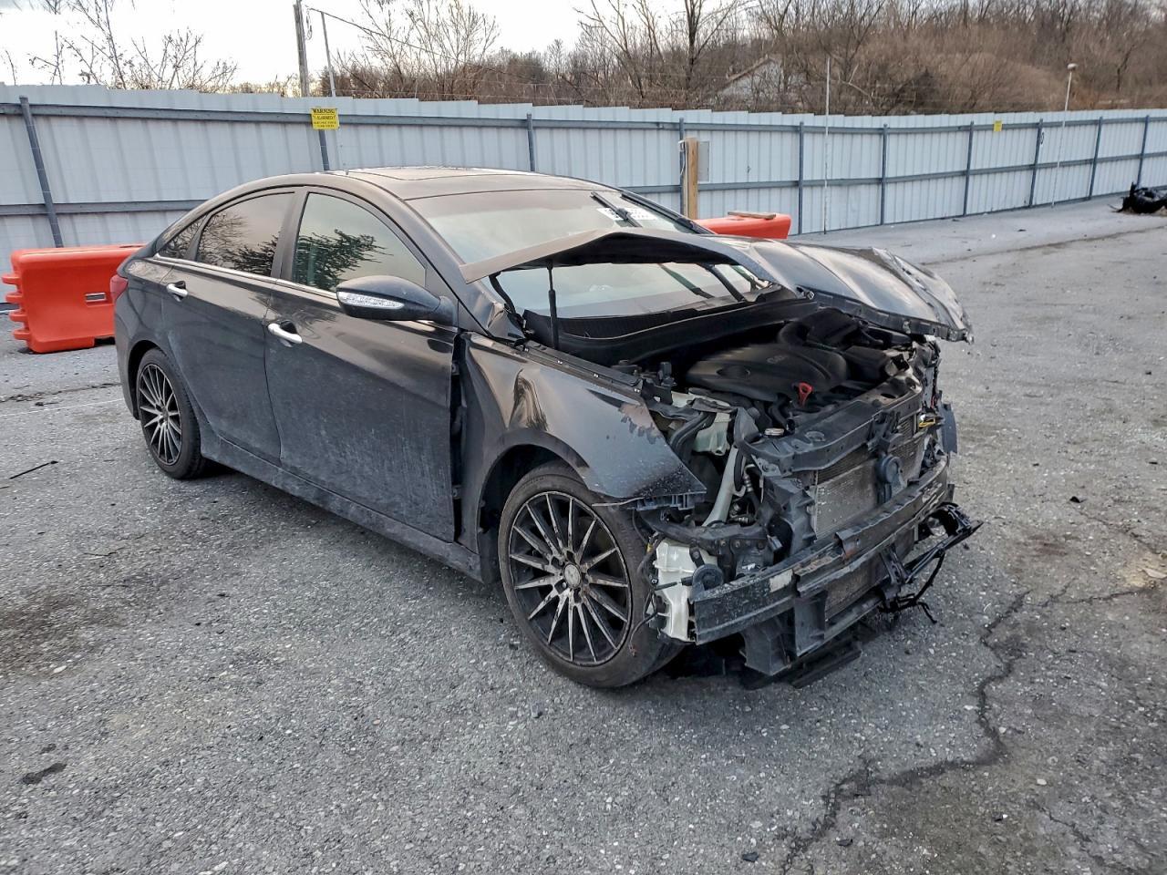 2014 HYUNDAI SONATA
