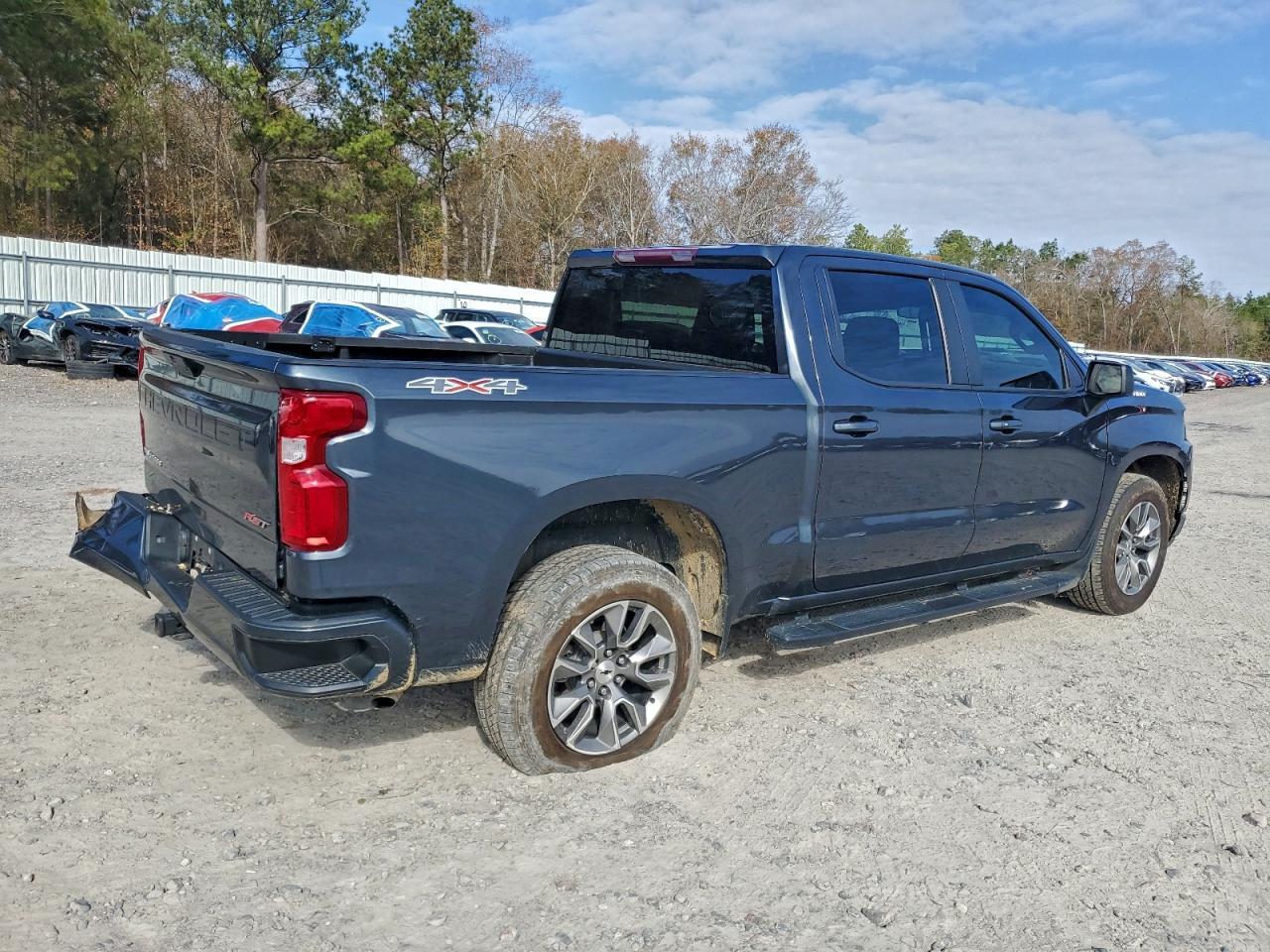 2022 CHEVROLET Silverado