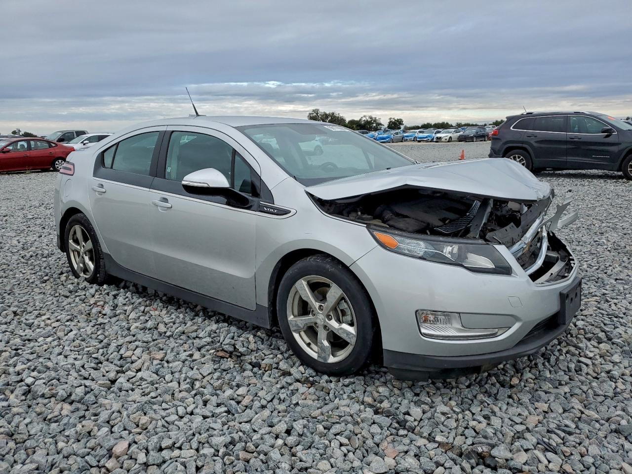 2013 CHEVROLET VOLT