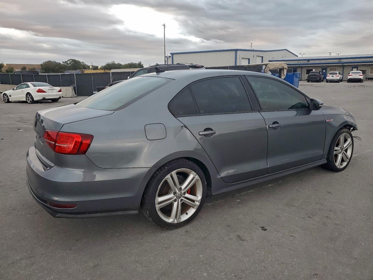 2017 VOLKSWAGEN JETTA