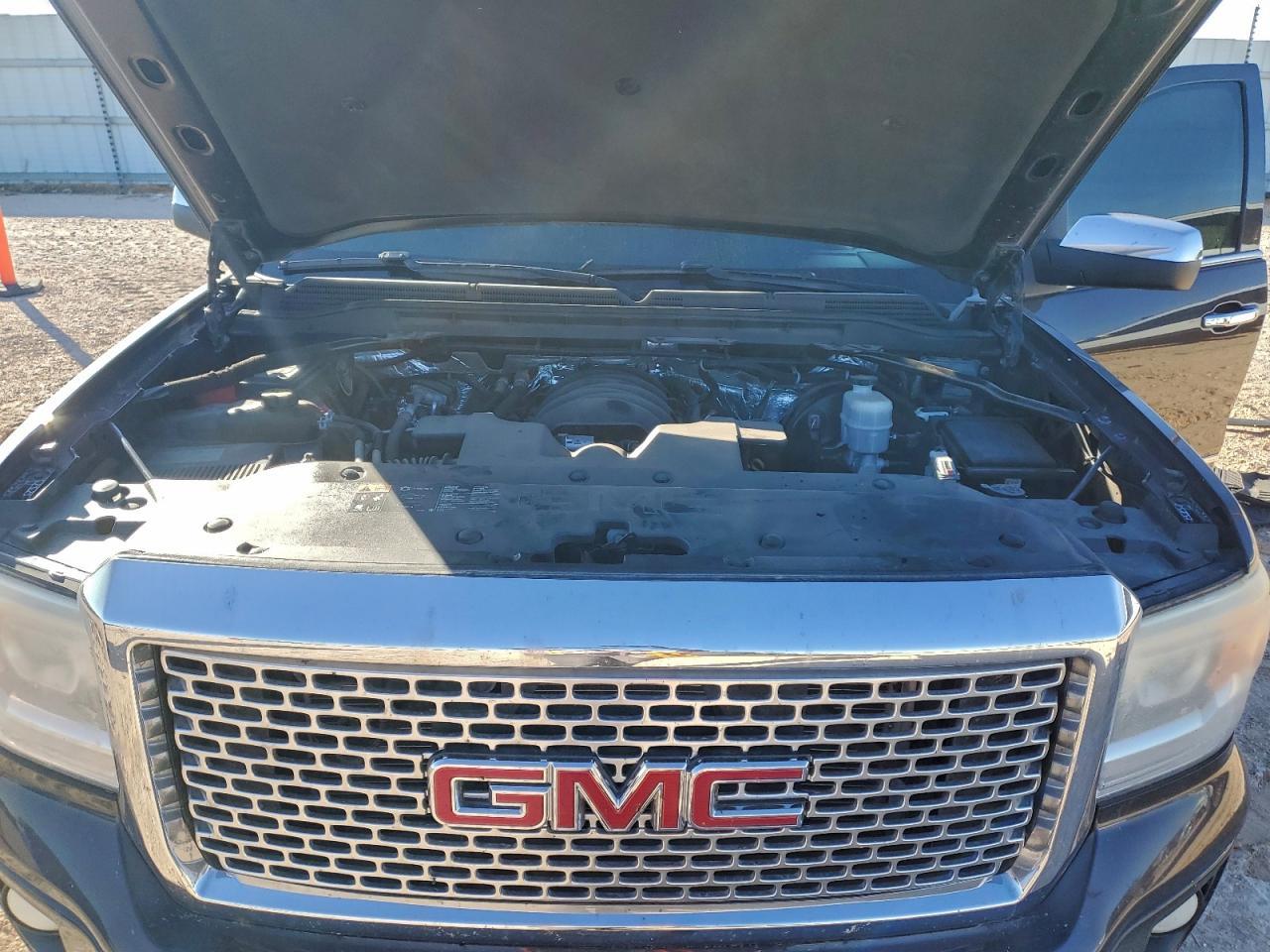 2015 GMC Sierra