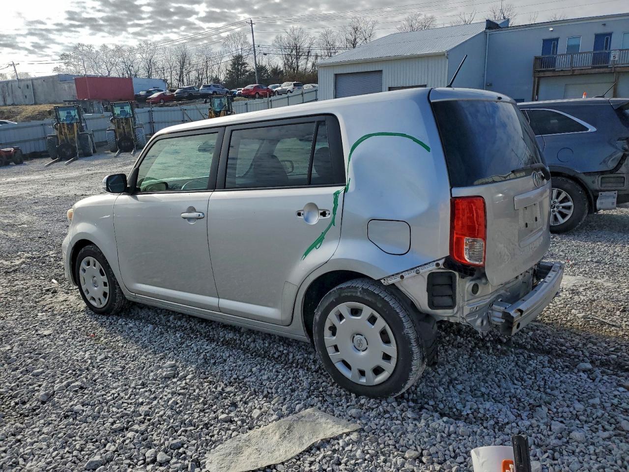 2015 TOYOTA SCION