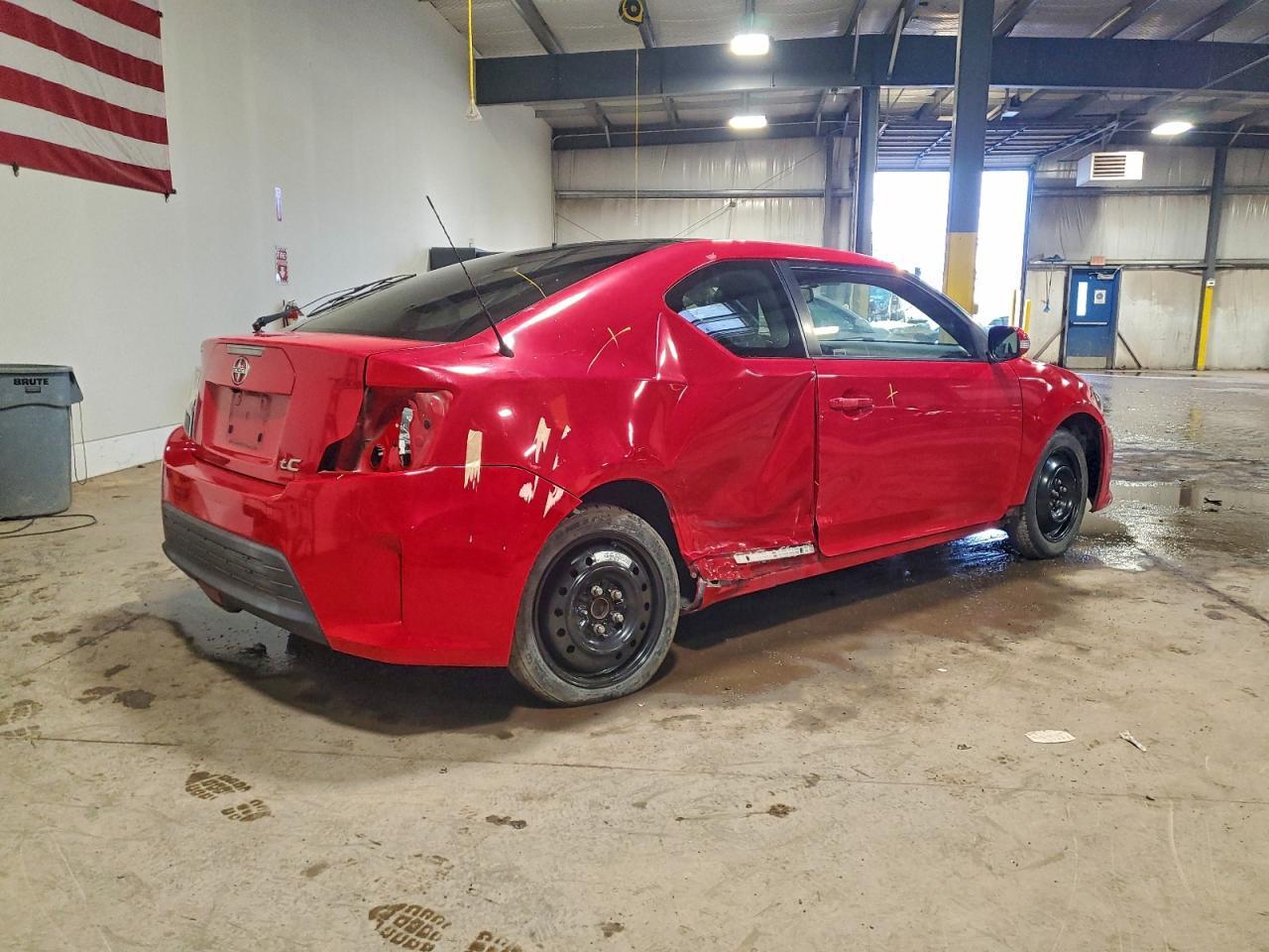 2016 TOYOTA SCION