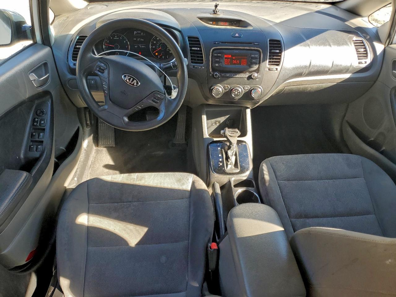 2017 KIA FORTE