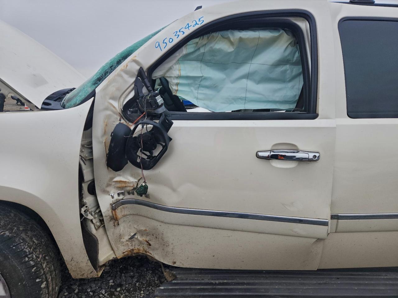 2013 CHEVROLET Tahoe