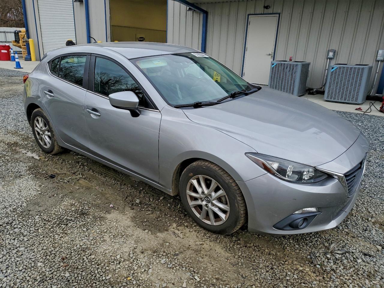 2015 MAZDA 3