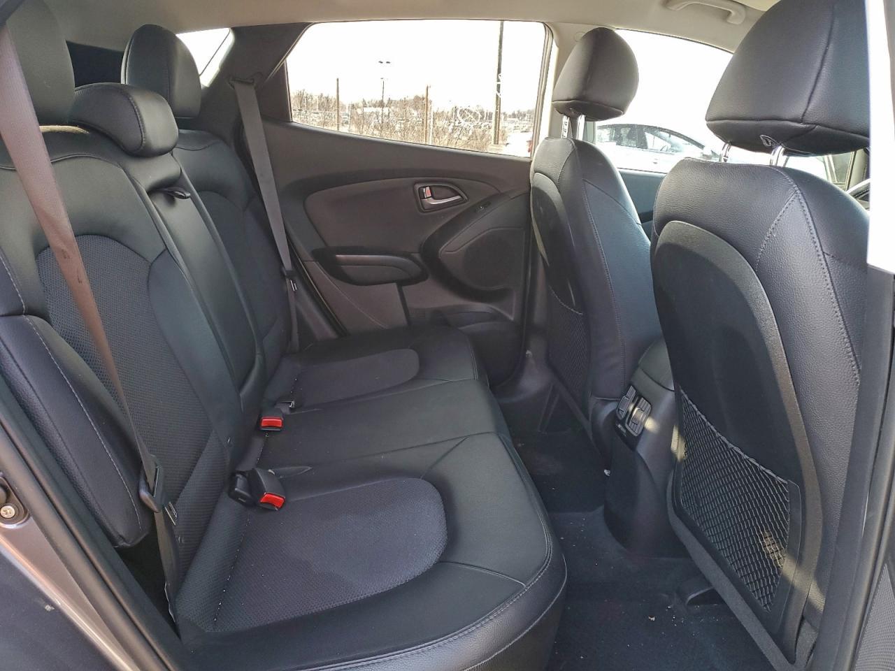 2015 HYUNDAI TUCSON