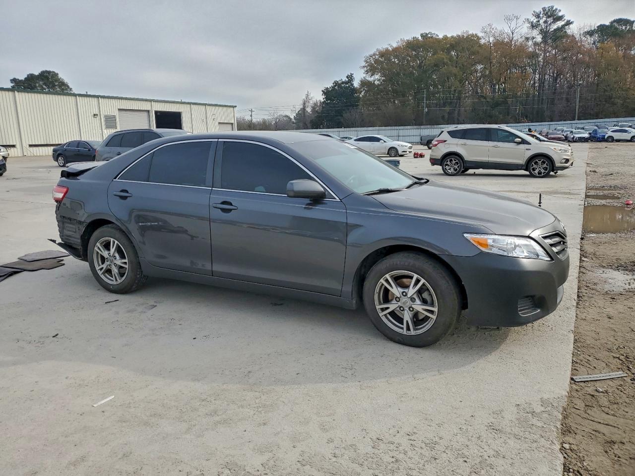 2010 TOYOTA CAMRY