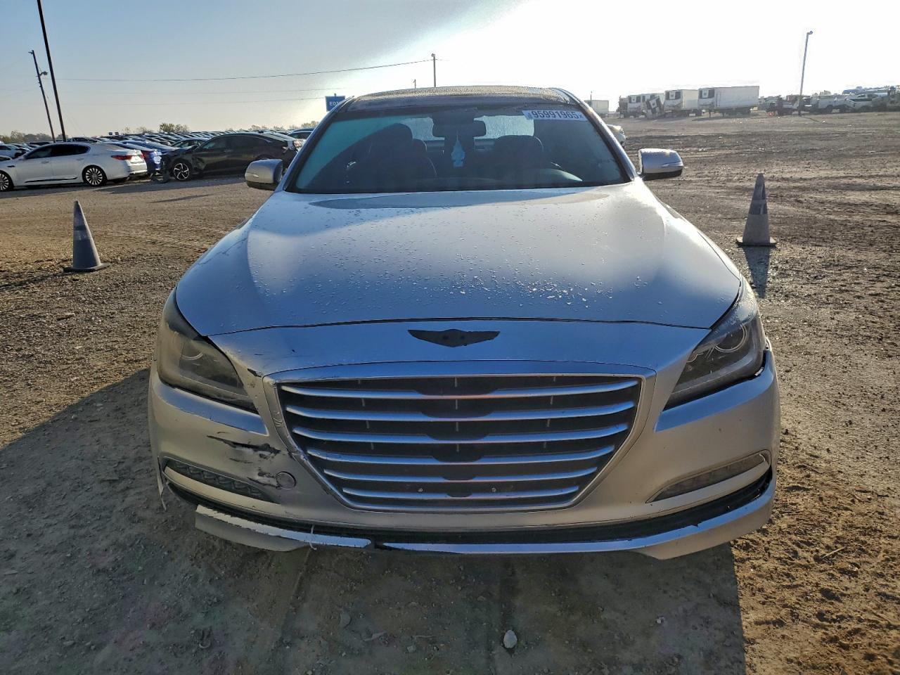 2015 HYUNDAI GENESIS