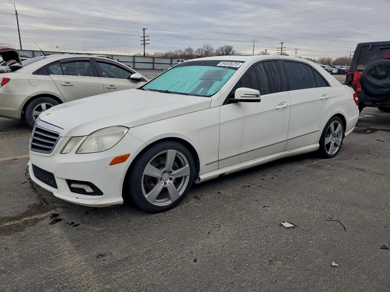 2011 MERCEDES-BENZ E-Class
