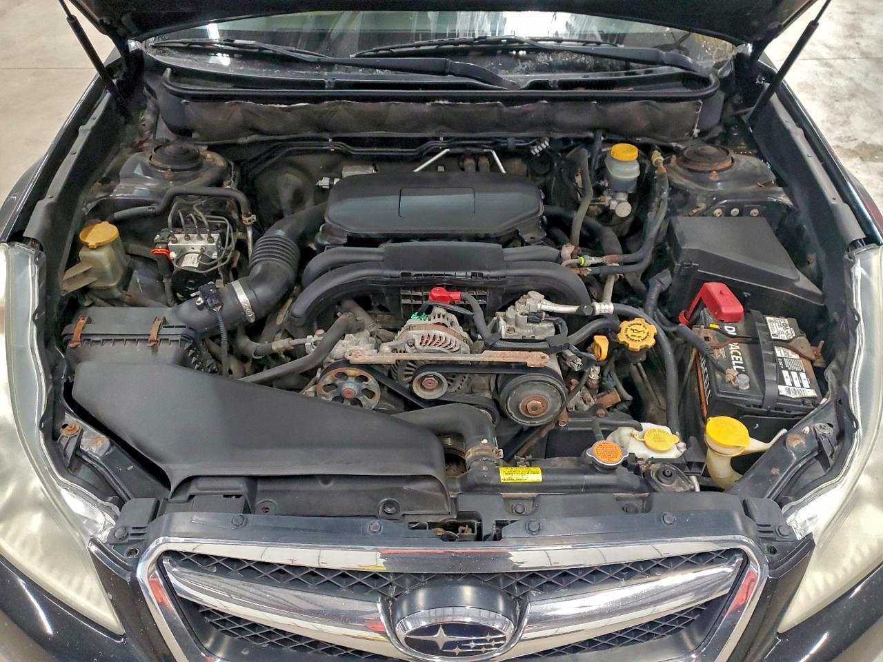 2011 SUBARU Legacy
