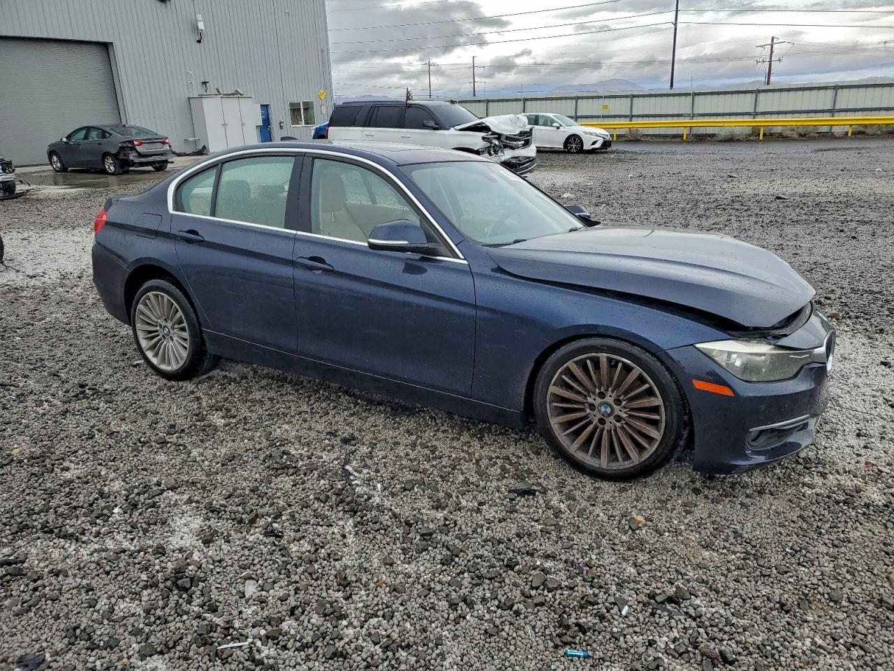 2014 BMW 3 SERIES