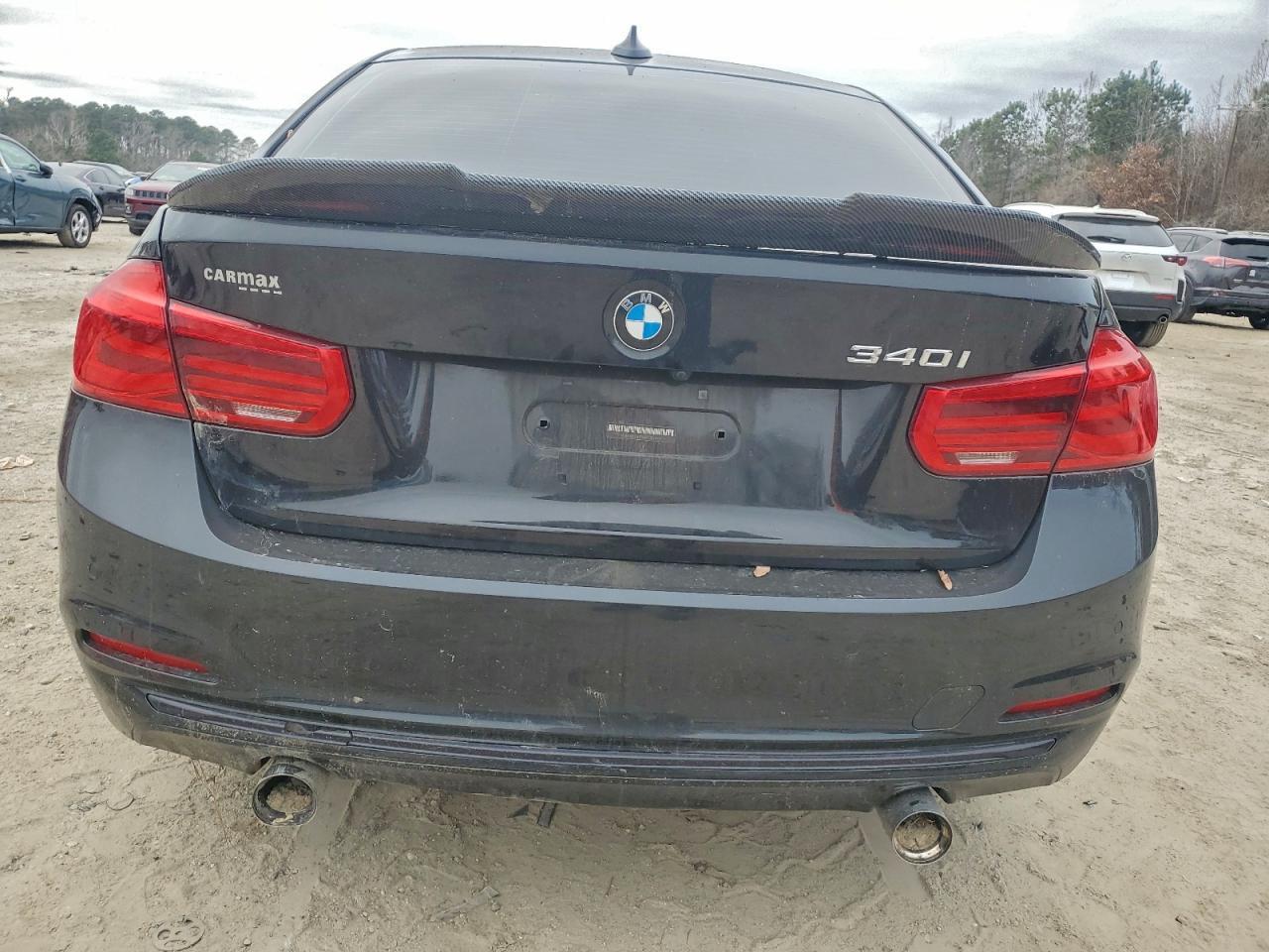 2017 BMW 3 SERIES