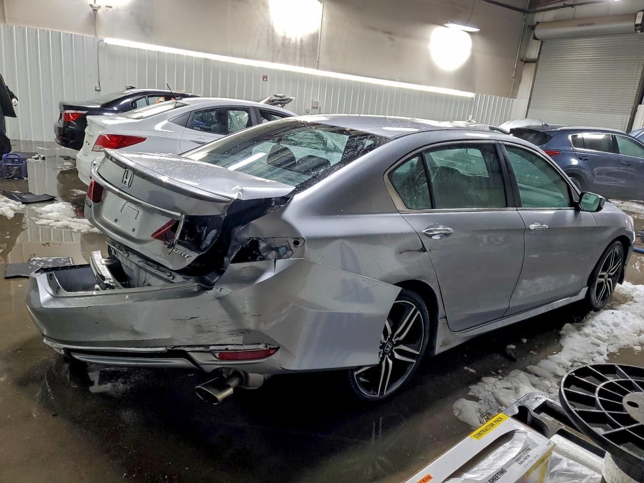 2017 HONDA ACCORD