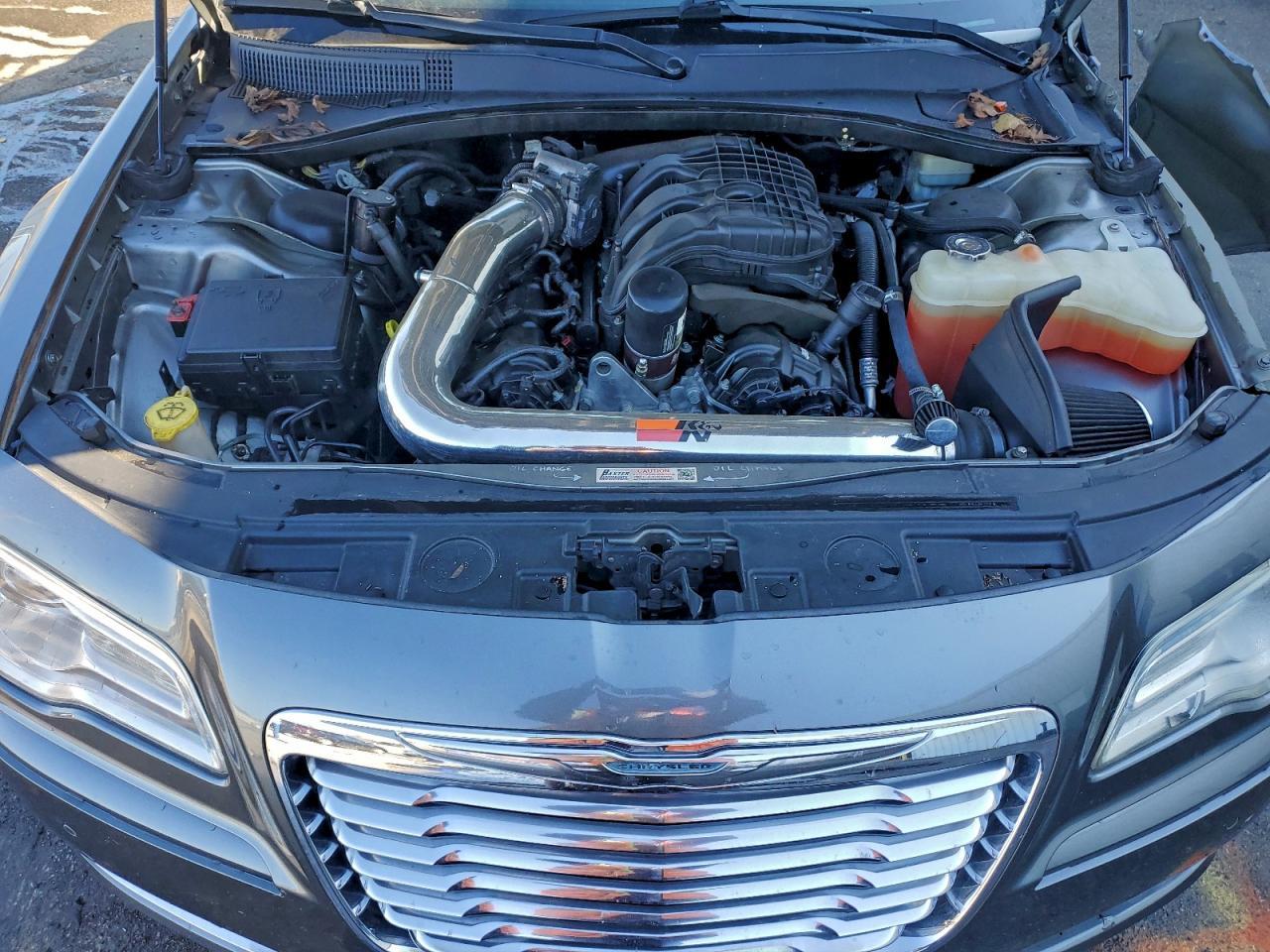 2011 CHRYSLER 300