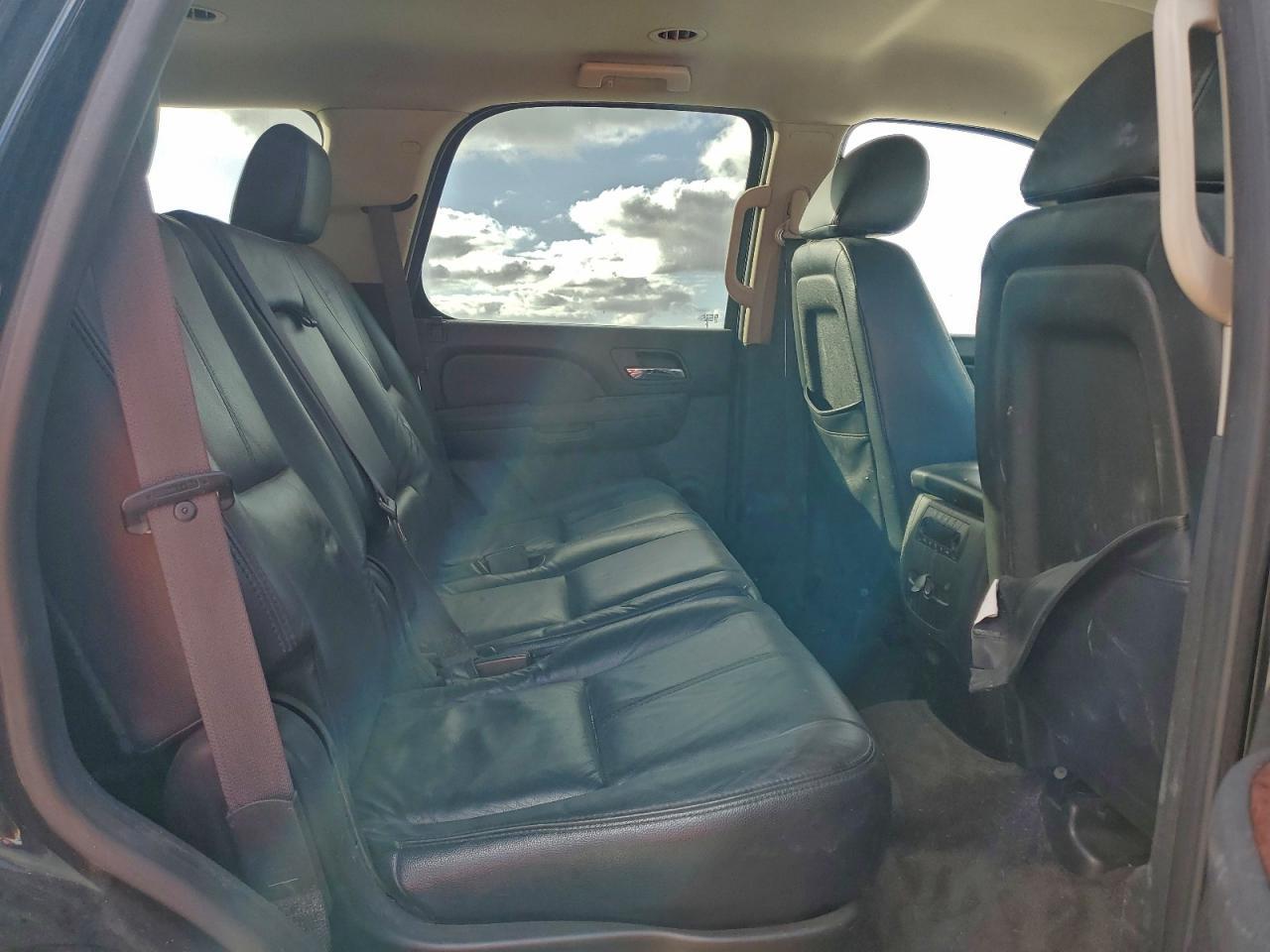 2012 CHEVROLET Tahoe
