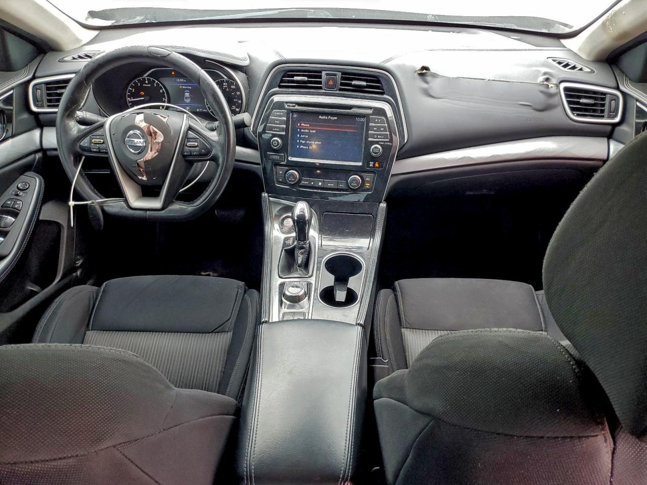 2017 NISSAN Maxima
