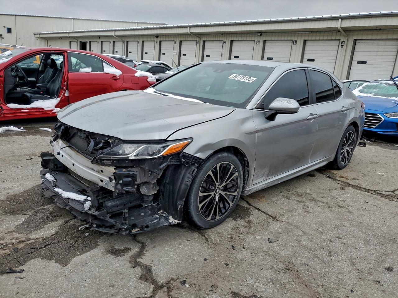 2018 TOYOTA CAMRY