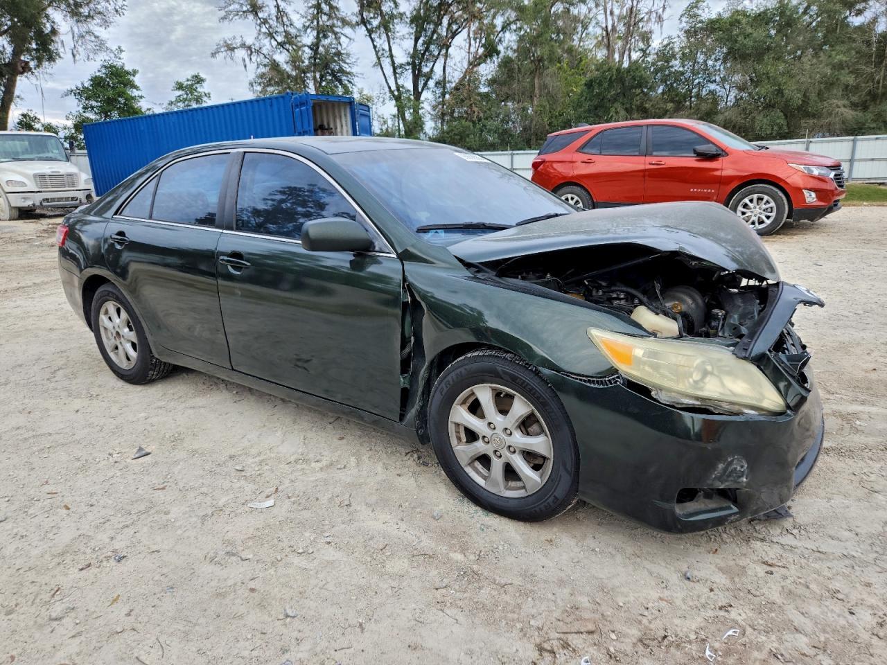 2011 TOYOTA CAMRY