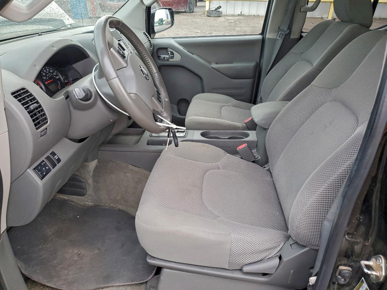 2016 NISSAN Frontier