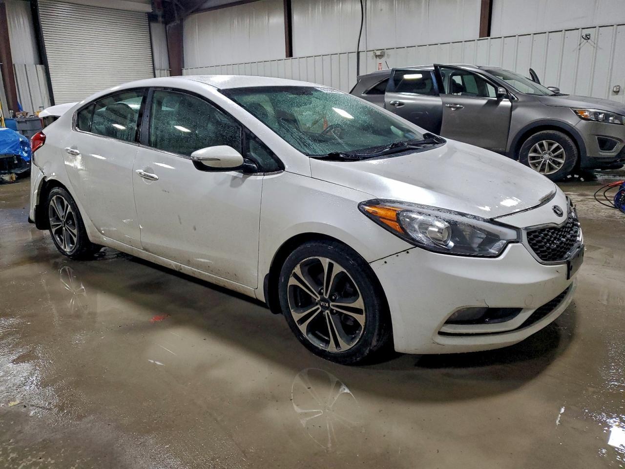 2016 KIA FORTE