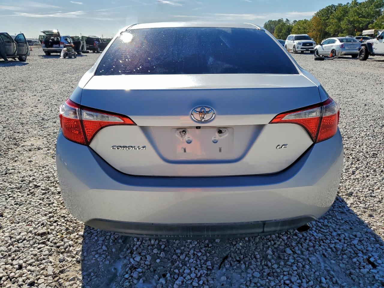 2016 TOYOTA COROLLA