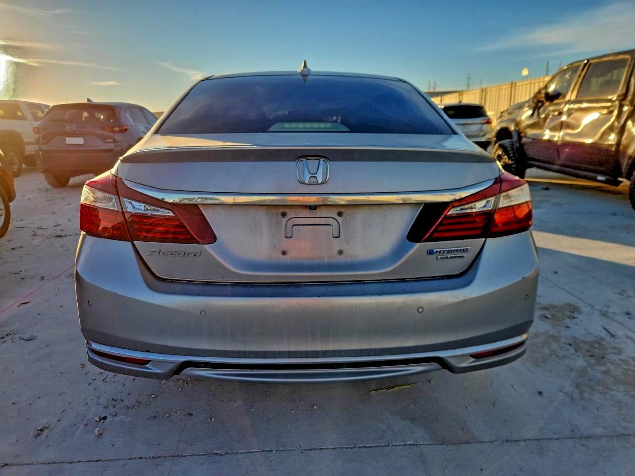 2017 HONDA ACCORD