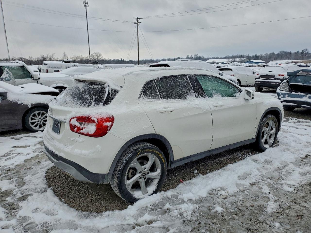 2019 MERCEDES-BENZ GLA-Class