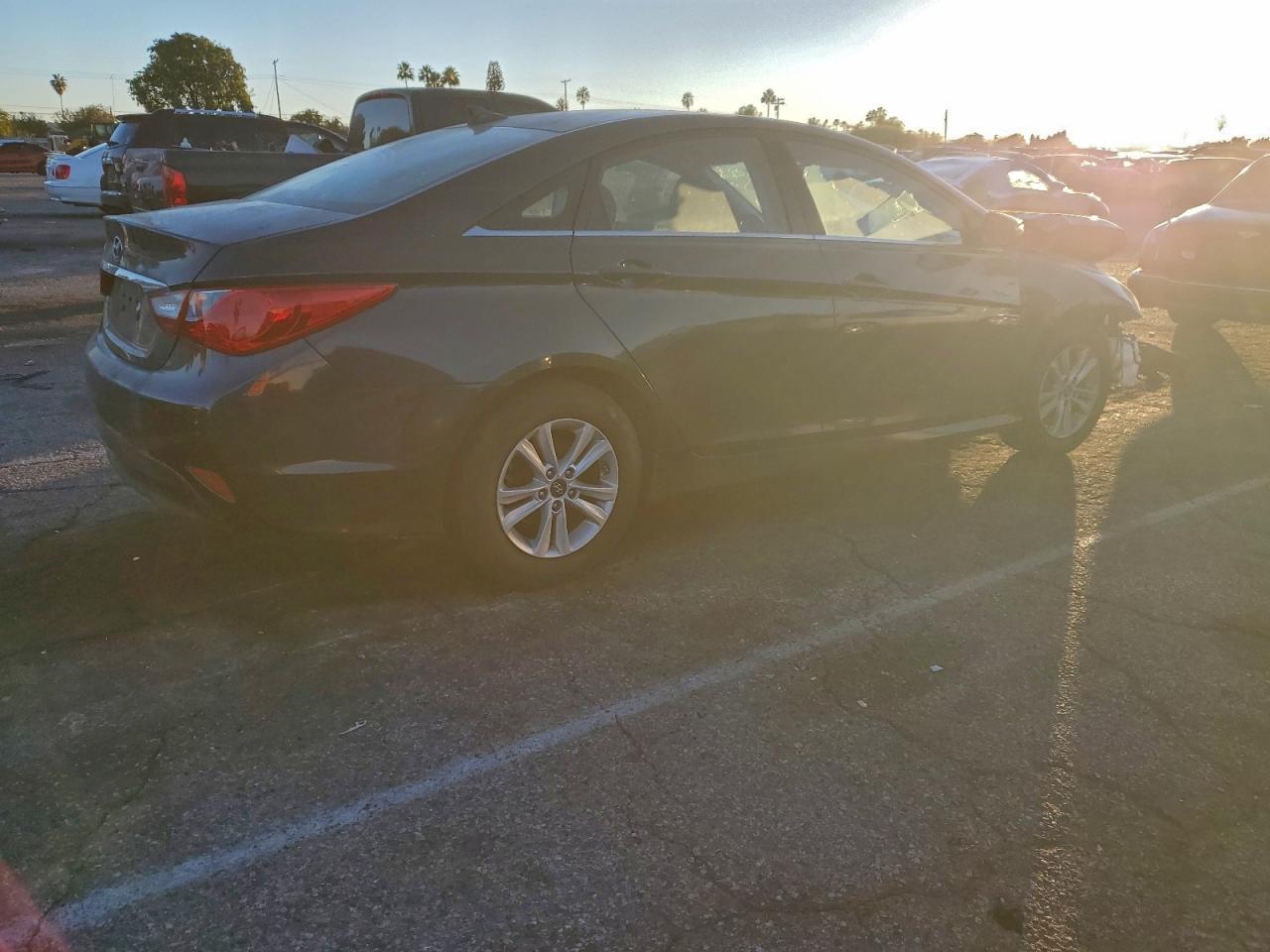 2014 HYUNDAI SONATA