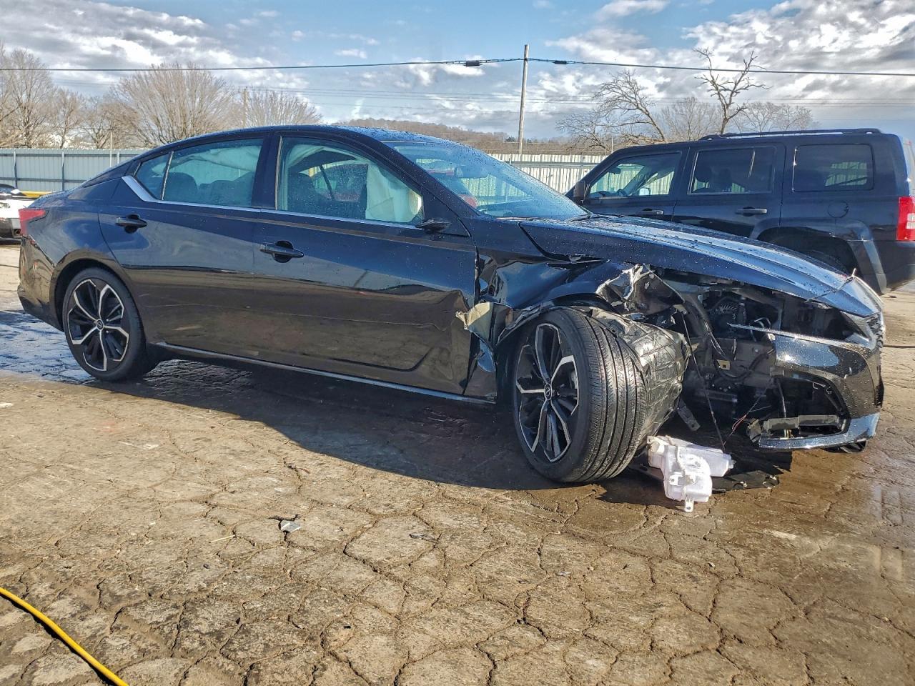 2023 NISSAN ALTIMA