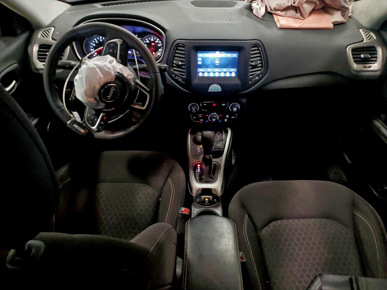 2021 JEEP Compass