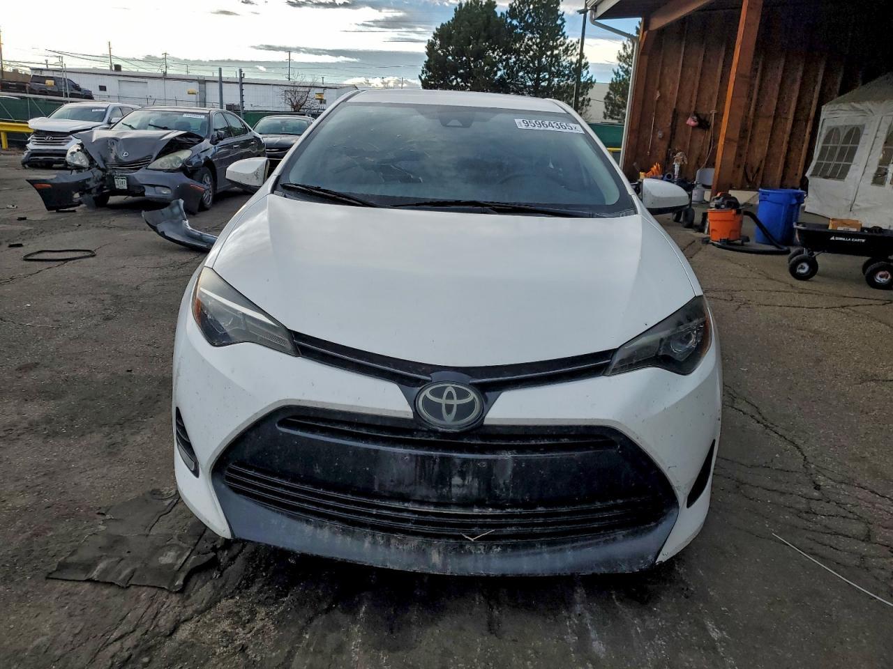 2017 TOYOTA COROLLA