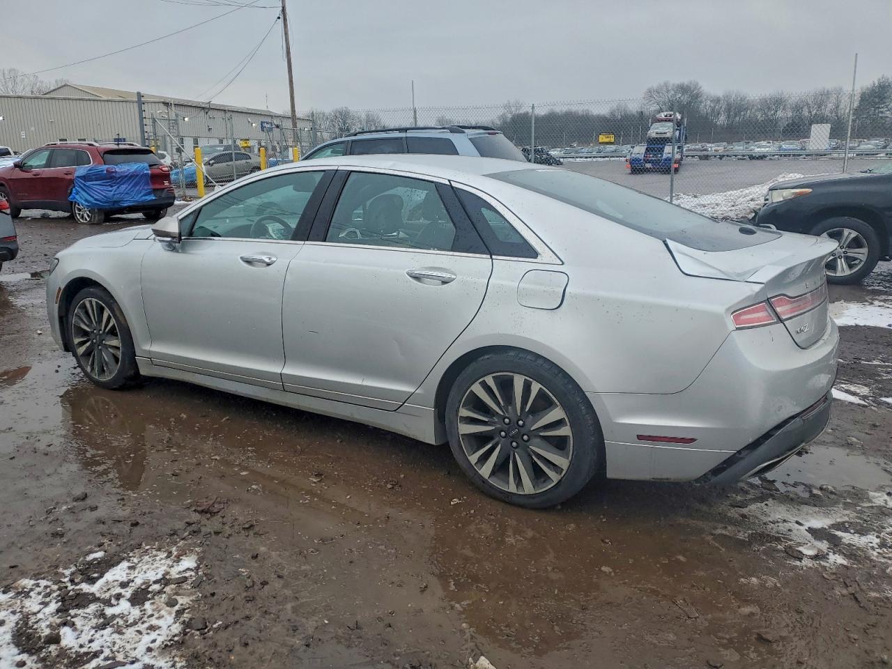 2017 LINCOLN MKZ