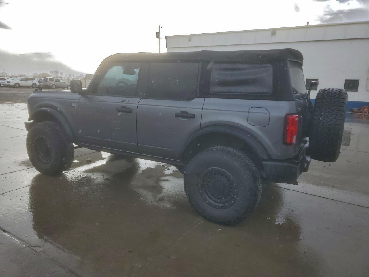 2022 FORD Bronco
