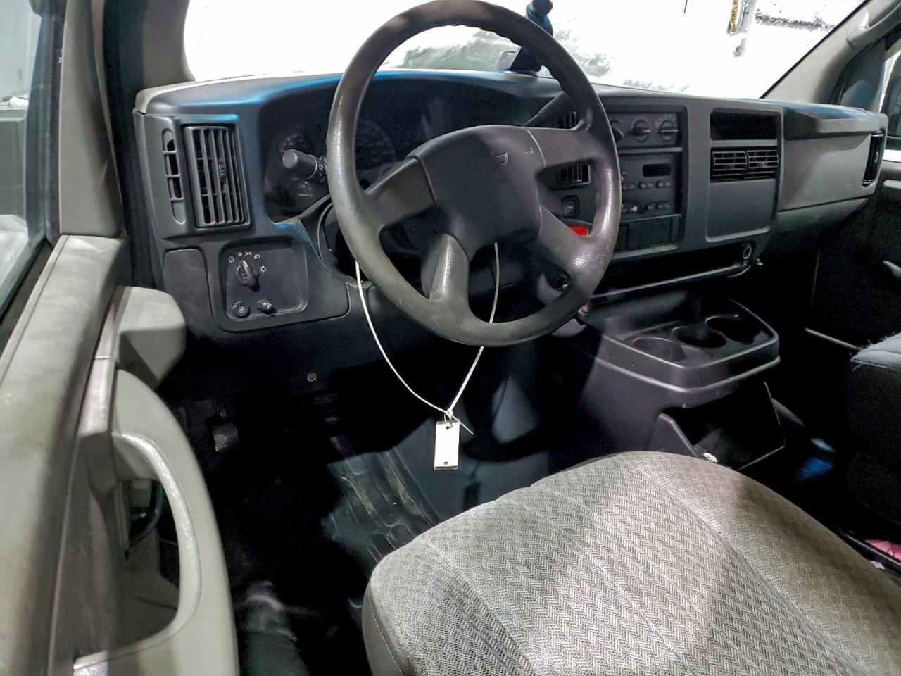 2005 CHEVROLET EXPRESS 2500