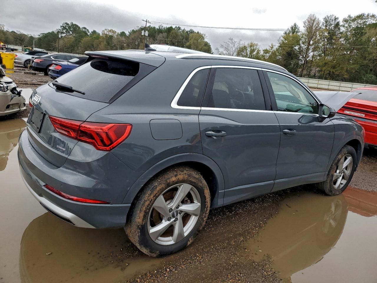 2019 AUDI Q3