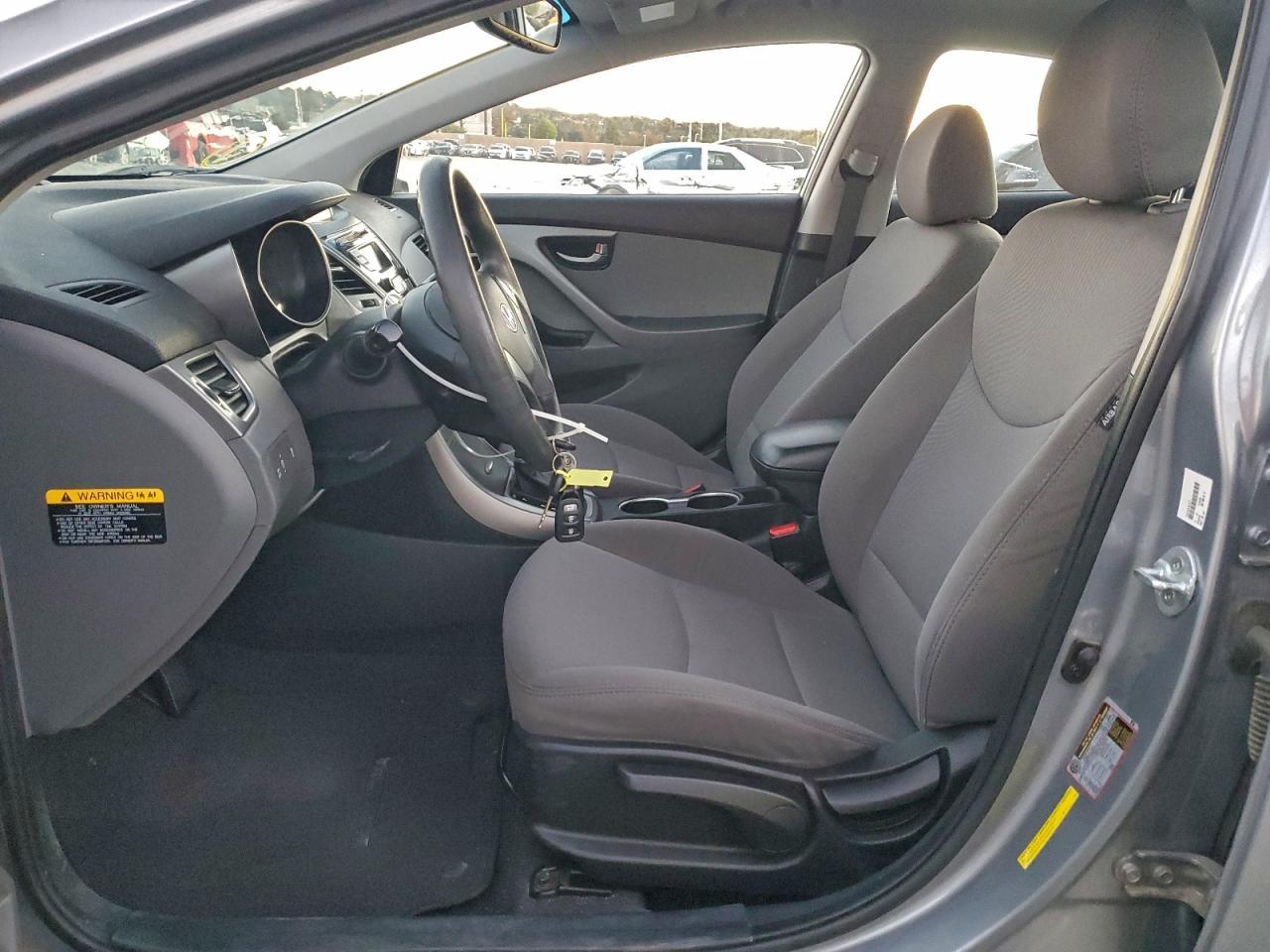 2016 HYUNDAI ELANTRA