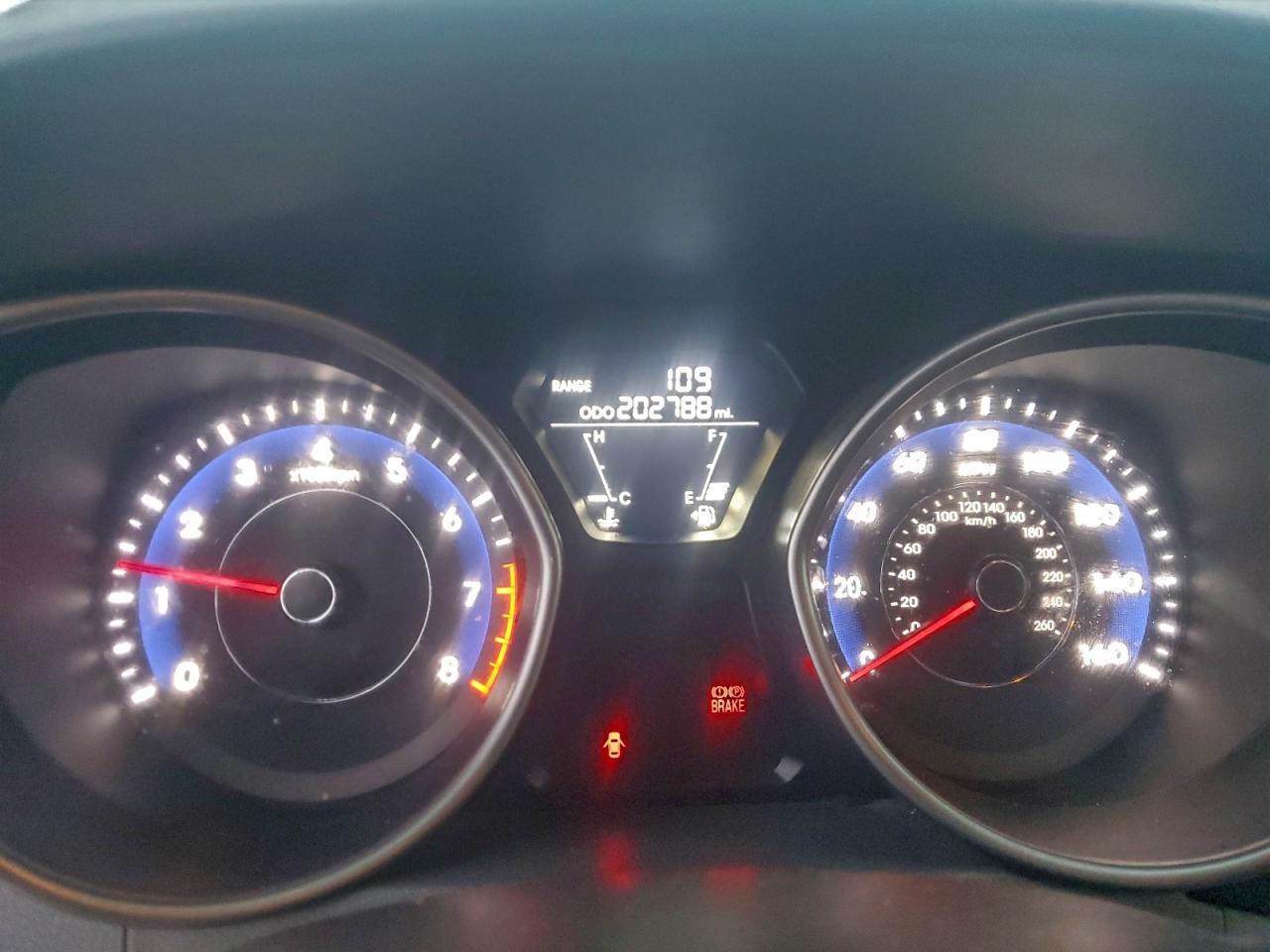 2012 HYUNDAI ELANTRA