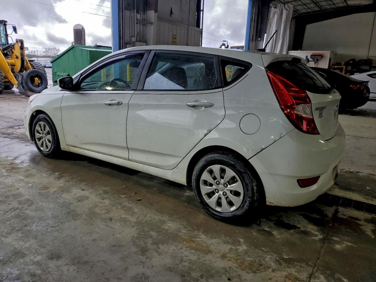 2016 HYUNDAI ACCENT