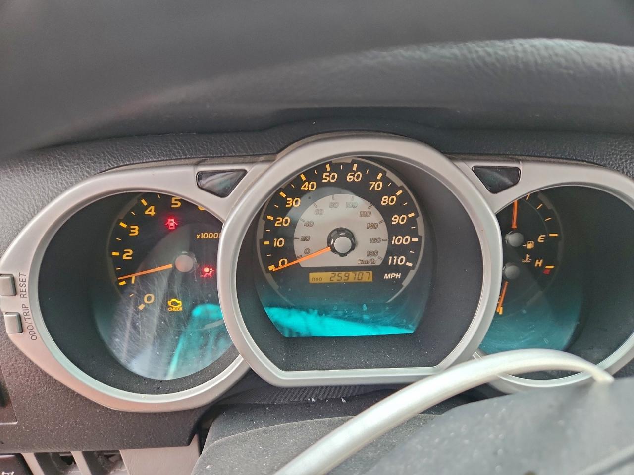 2004 TOYOTA 4Runner