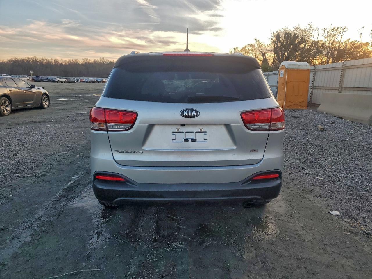 2017 KIA SORENTO