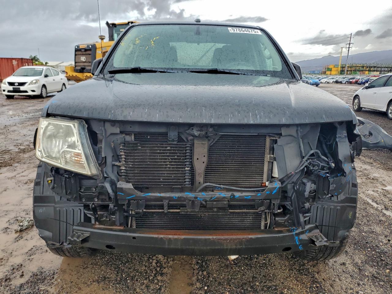 2013 NISSAN Frontier
