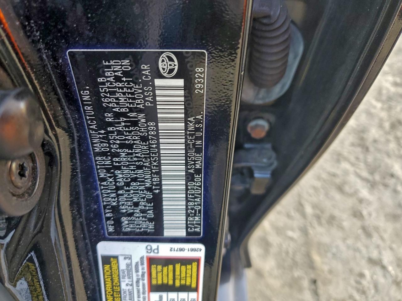 2014 TOYOTA CAMRY