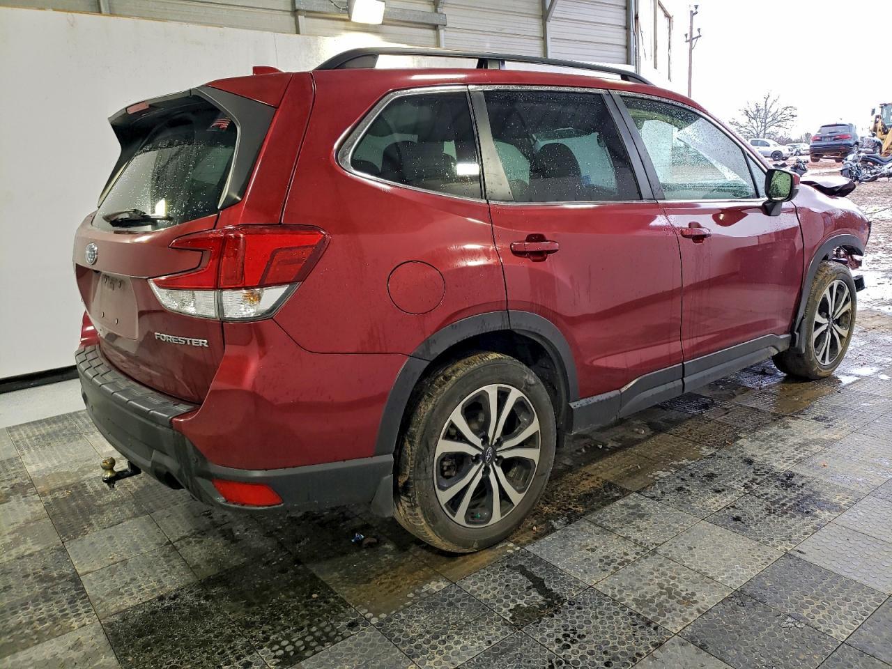 2021 SUBARU FORESTER